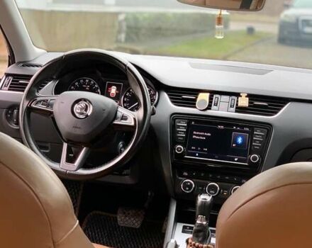 Черный Шкода Октавия, объемом двигателя 1.6 л и пробегом 368 тыс. км за 12800 $, фото 13 на Automoto.ua