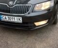 Черный Шкода Октавия, объемом двигателя 1.6 л и пробегом 326 тыс. км за 13000 $, фото 1 на Automoto.ua