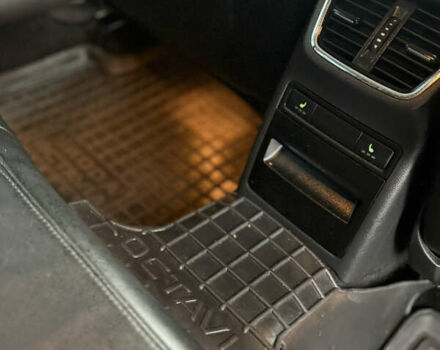 Чорний Шкода Октавія, об'ємом двигуна 1.6 л та пробігом 291 тис. км за 13300 $, фото 10 на Automoto.ua