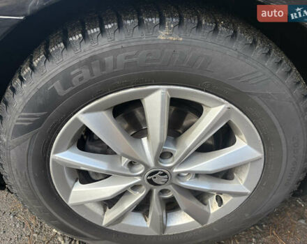 Чорний Шкода Октавія, об'ємом двигуна 1.6 л та пробігом 263 тис. км за 11200 $, фото 21 на Automoto.ua