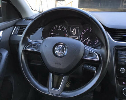 Чорний Шкода Октавія, об'ємом двигуна 2 л та пробігом 261 тис. км за 11700 $, фото 16 на Automoto.ua