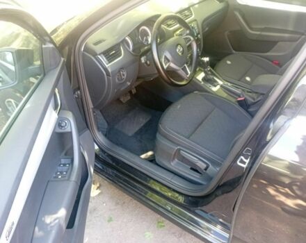 Черный Шкода Октавия, объемом двигателя 0 л и пробегом 210 тыс. км за 11500 $, фото 10 на Automoto.ua