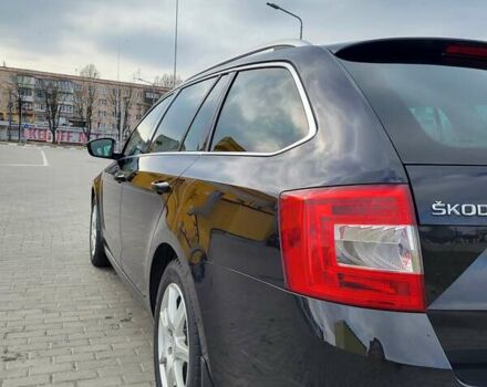 Черный Шкода Октавия, объемом двигателя 1.6 л и пробегом 250 тыс. км за 13000 $, фото 6 на Automoto.ua