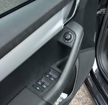 Черный Шкода Октавия, объемом двигателя 1.6 л и пробегом 326 тыс. км за 13000 $, фото 29 на Automoto.ua