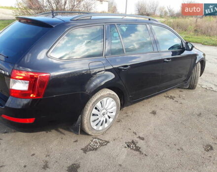 Черный Шкода Октавия, объемом двигателя 2 л и пробегом 227 тыс. км за 12900 $, фото 5 на Automoto.ua
