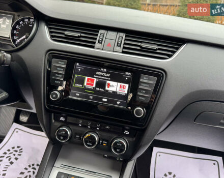 Чорний Шкода Октавія, об'ємом двигуна 1.6 л та пробігом 228 тис. км за 11899 $, фото 96 на Automoto.ua