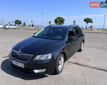 Черный Шкода Октавия, объемом двигателя 1.6 л и пробегом 326 тыс. км за 13000 $, фото 11 на Automoto.ua