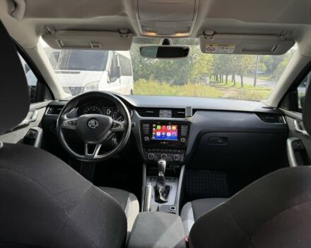 Чорний Шкода Октавія, об'ємом двигуна 2 л та пробігом 300 тис. км за 12500 $, фото 7 на Automoto.ua