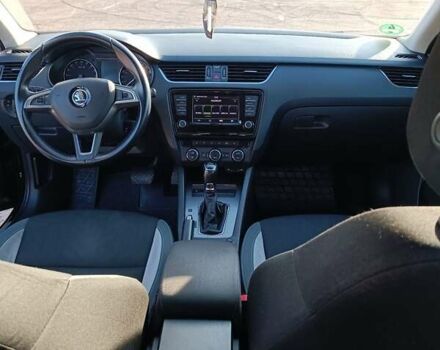 Черный Шкода Октавия, объемом двигателя 1.97 л и пробегом 308 тыс. км за 13200 $, фото 5 на Automoto.ua