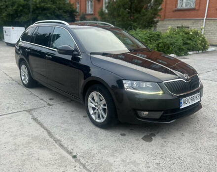 Черный Шкода Октавия, объемом двигателя 1.6 л и пробегом 216 тыс. км за 14400 $, фото 7 на Automoto.ua