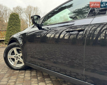 Черный Шкода Октавия, объемом двигателя 1.6 л и пробегом 228 тыс. км за 11999 $, фото 69 на Automoto.ua