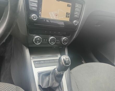 Черный Шкода Октавия, объемом двигателя 2 л и пробегом 213 тыс. км за 10800 $, фото 13 на Automoto.ua