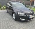 Черный Шкода Октавия, объемом двигателя 1.6 л и пробегом 270 тыс. км за 12200 $, фото 1 на Automoto.ua