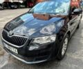 Черный Шкода Октавия, объемом двигателя 1.6 л и пробегом 300 тыс. км за 11500 $, фото 1 на Automoto.ua