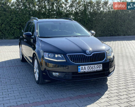 Черный Шкода Октавия, объемом двигателя 1.6 л и пробегом 256 тыс. км за 12500 $, фото 9 на Automoto.ua