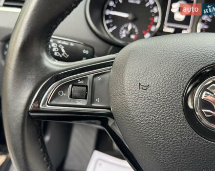 Чорний Шкода Октавія, об'ємом двигуна 1.6 л та пробігом 228 тис. км за 11899 $, фото 80 на Automoto.ua