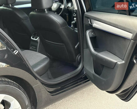 Черный Шкода Октавия, объемом двигателя 1.97 л и пробегом 247 тыс. км за 14399 $, фото 40 на Automoto.ua