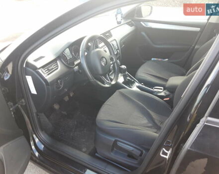 Черный Шкода Октавия, объемом двигателя 2 л и пробегом 227 тыс. км за 12900 $, фото 10 на Automoto.ua