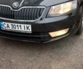 Черный Шкода Октавия, объемом двигателя 1.6 л и пробегом 326 тыс. км за 13000 $, фото 1 на Automoto.ua
