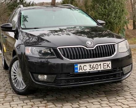 Черный Шкода Октавия, объемом двигателя 1.6 л и пробегом 368 тыс. км за 12800 $, фото 2 на Automoto.ua