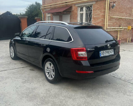 Черный Шкода Октавия, объемом двигателя 1.6 л и пробегом 216 тыс. км за 14400 $, фото 3 на Automoto.ua