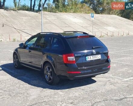 Черный Шкода Октавия, объемом двигателя 1.97 л и пробегом 332 тыс. км за 12900 $, фото 4 на Automoto.ua