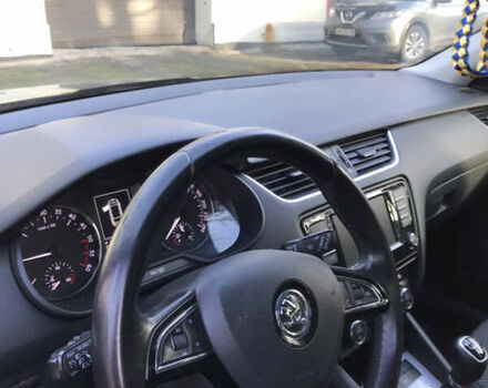 Чорний Шкода Октавія, об'ємом двигуна 2 л та пробігом 261 тис. км за 11700 $, фото 9 на Automoto.ua