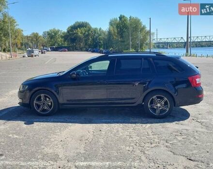 Черный Шкода Октавия, объемом двигателя 1.97 л и пробегом 332 тыс. км за 12900 $, фото 1 на Automoto.ua