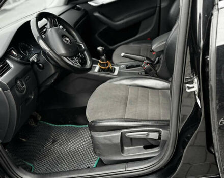 Чорний Шкода Октавія, об'ємом двигуна 1.6 л та пробігом 149 тис. км за 10999 $, фото 13 на Automoto.ua