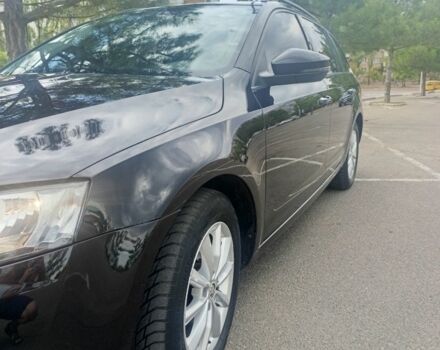 Черный Шкода Октавия, объемом двигателя 2 л и пробегом 213 тыс. км за 10800 $, фото 1 на Automoto.ua