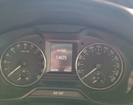 Черный Шкода Октавия, объемом двигателя 1.97 л и пробегом 308 тыс. км за 13200 $, фото 3 на Automoto.ua