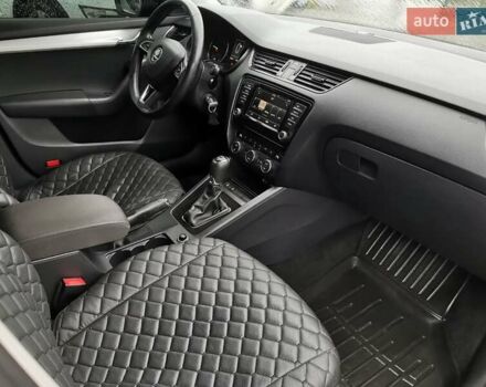 Чорний Шкода Октавія, об'ємом двигуна 1.97 л та пробігом 269 тис. км за 12700 $, фото 31 на Automoto.ua