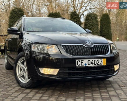 Черный Шкода Октавия, объемом двигателя 1.6 л и пробегом 228 тыс. км за 11999 $, фото 4 на Automoto.ua