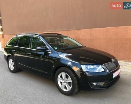 Черный Шкода Октавия, объемом двигателя 2 л и пробегом 242 тыс. км за 15500 $, фото 3 на Automoto.ua
