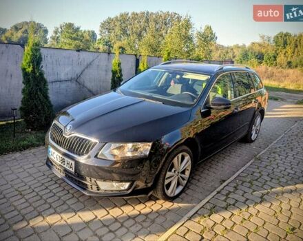 Черный Шкода Октавия, объемом двигателя 1.6 л и пробегом 253 тыс. км за 10900 $, фото 2 на Automoto.ua