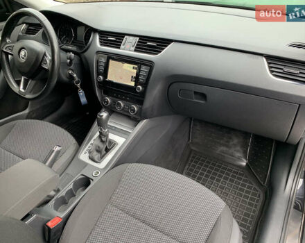 Черный Шкода Октавия, объемом двигателя 2 л и пробегом 255 тыс. км за 12750 $, фото 26 на Automoto.ua