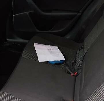 Черный Шкода Октавия, объемом двигателя 1.6 л и пробегом 326 тыс. км за 13000 $, фото 25 на Automoto.ua