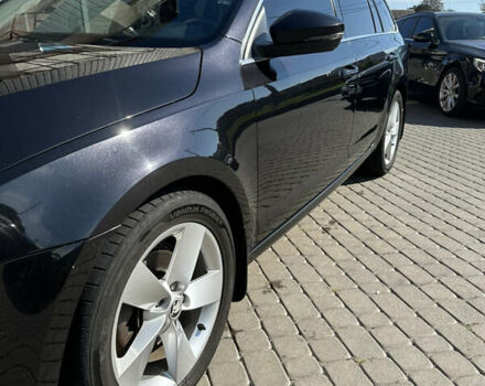 Черный Шкода Октавия, объемом двигателя 2 л и пробегом 263 тыс. км за 12500 $, фото 2 на Automoto.ua