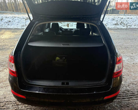 Чорний Шкода Октавія, об'ємом двигуна 1.6 л та пробігом 263 тис. км за 11200 $, фото 10 на Automoto.ua