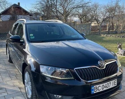 Черный Шкода Октавия, объемом двигателя 1.6 л и пробегом 283 тыс. км за 12500 $, фото 3 на Automoto.ua