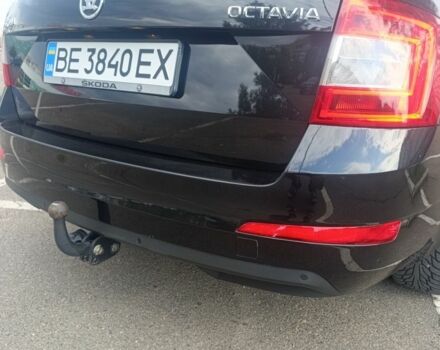 Черный Шкода Октавия, объемом двигателя 2 л и пробегом 213 тыс. км за 10800 $, фото 4 на Automoto.ua
