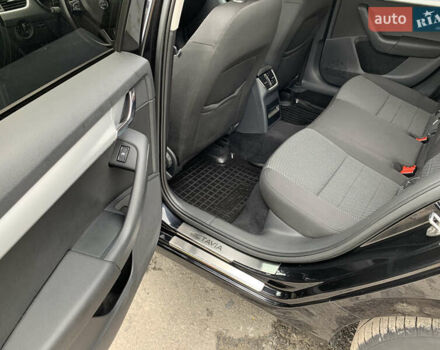 Черный Шкода Октавия, объемом двигателя 2 л и пробегом 255 тыс. км за 12750 $, фото 18 на Automoto.ua