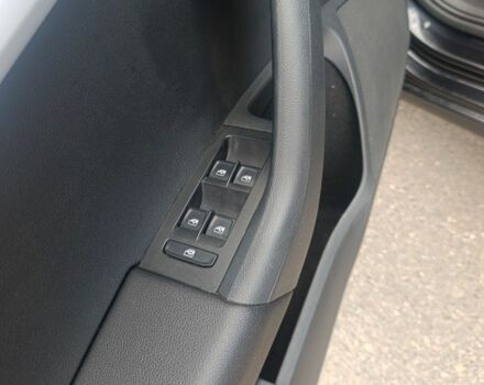 Черный Шкода Октавия, объемом двигателя 2 л и пробегом 213 тыс. км за 10800 $, фото 16 на Automoto.ua