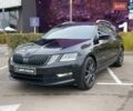 Шкода Октавія 2017 у Києві на Automoto.ua Чорний Шкода Октавія, об'ємом двигуна 1.97 л та пробігом 317 тис. км за 16290 $, фото 3 на Automoto.ua