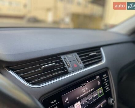 Черный Шкода Октавия, объемом двигателя 1.4 л и пробегом 241 тыс. км за 12900 $, фото 98 на Automoto.ua