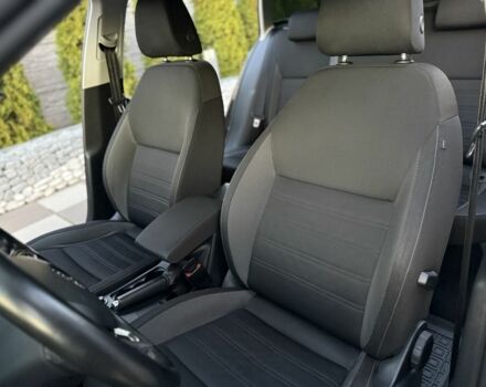 Черный Шкода Октавия, объемом двигателя 1.6 л и пробегом 243 тыс. км за 13850 $, фото 18 на Automoto.ua