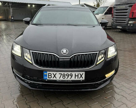 Черный Шкода Октавия, объемом двигателя 1.6 л и пробегом 306 тыс. км за 14500 $, фото 1 на Automoto.ua