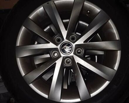 Черный Шкода Октавия, объемом двигателя 1.6 л и пробегом 270 тыс. км за 14000 $, фото 23 на Automoto.ua