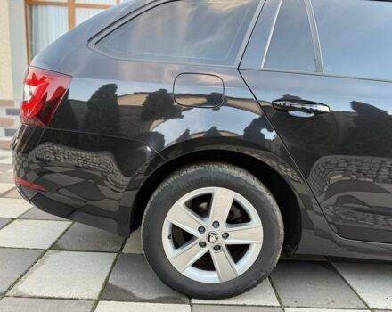 Черный Шкода Октавия, объемом двигателя 1.6 л и пробегом 243 тыс. км за 13850 $, фото 11 на Automoto.ua