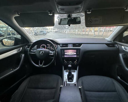 Черный Шкода Октавия, объемом двигателя 1.97 л и пробегом 262 тыс. км за 14600 $, фото 11 на Automoto.ua